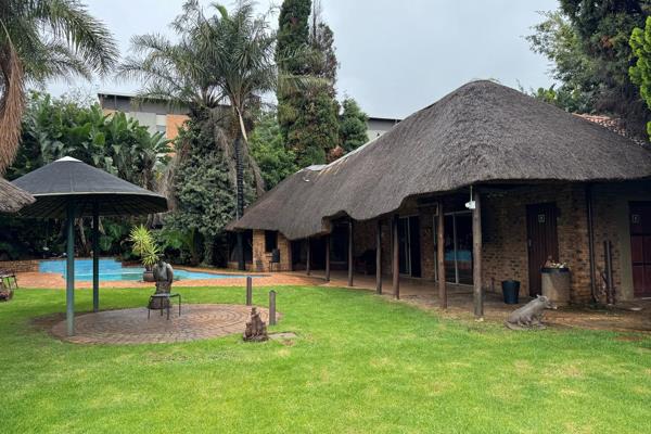 Guest lodge for sale in kempton park!

Rare Opportunity to Acquire a 4-Star Guest Lodge in a Prime Location!

Nestled in the heart ...