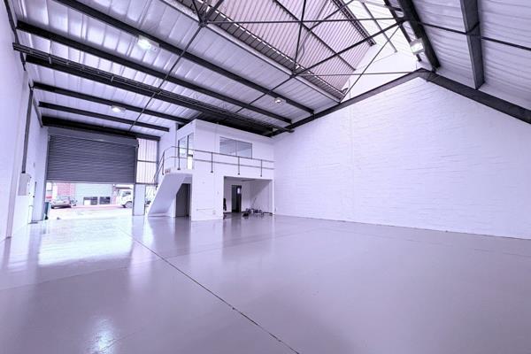 310m2 industrial warehouse available for lease in Red Hill, KZN

Glen Murray ...