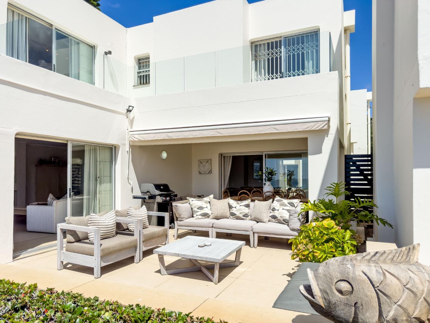 Photo of 4 Bedroom Townhouse to rent in Hobie Beach