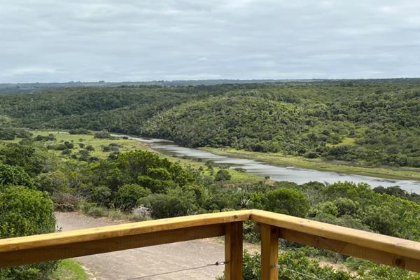 Brand new, north east facing timber home built on sunken poles, overlooking the majestic Kleinemonde East river, and offering 3 ...