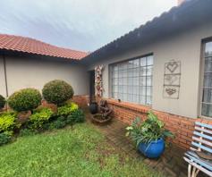 House for sale in Waterkloof East