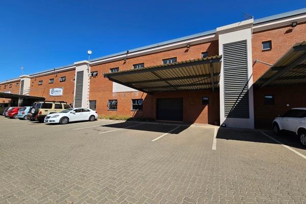 Position your business for success with this 887m2 warehouse, available for rent in the ...