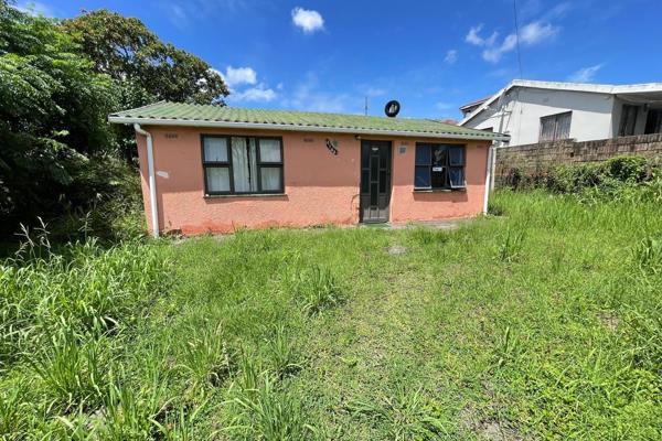 2-Bedroom House for Sale in Umlazi H – Prime Location!

This cozy 2-bedroom home in Umlazi H is perfect for first-time buyers or ...