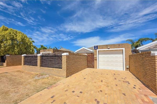 In the heart of Sonstraal Heights, this well-positioned 2-Bedroom townhouse exudes charm and curb appeal. Designed for comfortable ...