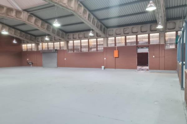 Rawson Commercial Durban South proudly presents the following property To Let

500 sqm Warehouse space.
5M Roof height.
60 Amps ...