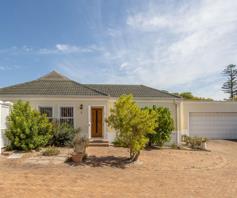 House for sale in Constantia