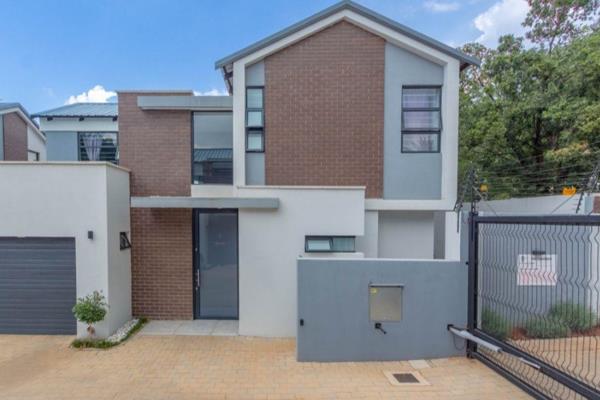 An Ultra modern 3 bedrooms 3.5 bathrooms, 3 ensuite family home for sale in Edendale ...