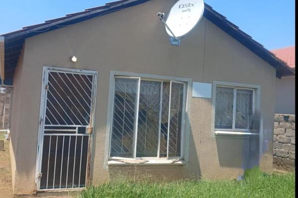 Going on Auction: Wednesday 26 March 2025
Reserve Price: R600 000.00. (All offers will be reviewed)
Expected Opening Bid: R560 ...