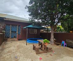 Townhouse for sale in Rustenburg Central