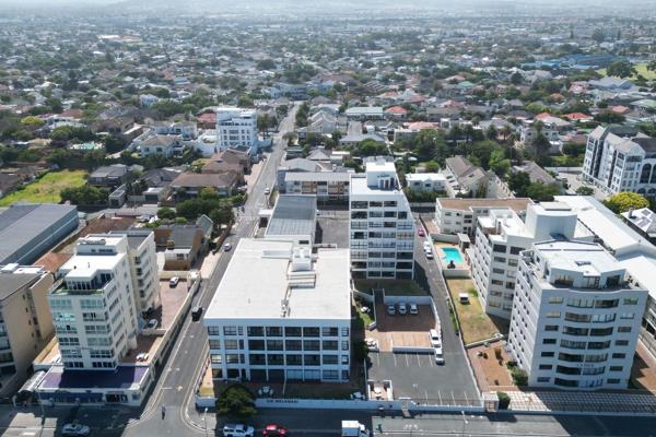 This light-filled, spacious apartment on Beach Road, Strand, offers the perfect combination of comfort, security, and seaside ...