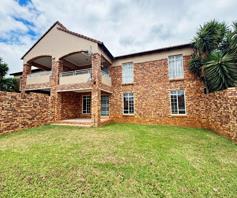 Townhouse for sale in Moreleta Park