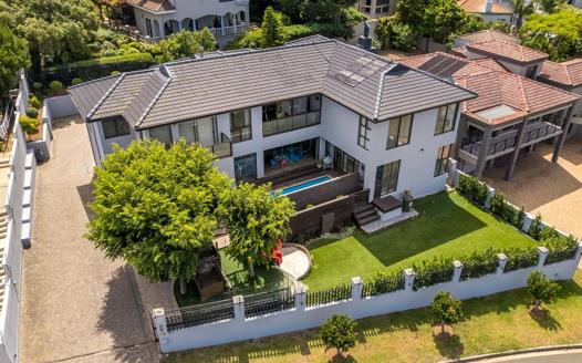 5 Bedroom House for sale in Van Riebeeckshof