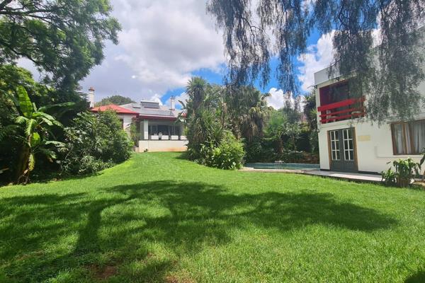 11-Bedroom Home for Sale – Observatory, Johannesburg
Ideal for a Large Family or Lucrative Investment Opportunity

This stunning ...