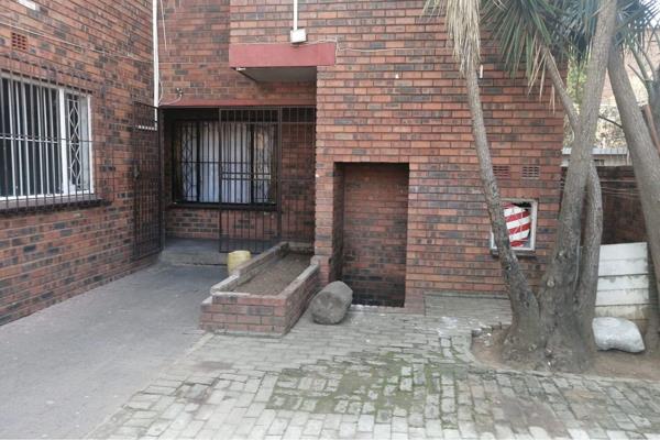 This one-bed en-suite flat is located in a block of apartments in 67 Paddock Heights. It ...