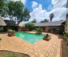 House for sale in Brackenhurst