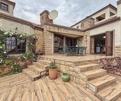 House for sale in Mooikloof Equestrian Estate