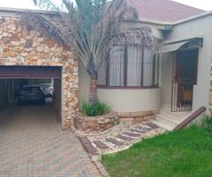 House for sale in Rosettenville