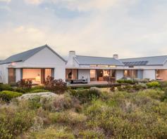 House for sale in Benguela Cove Lagoon Wine Estate