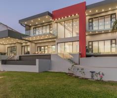 House for sale in Beacon Bay