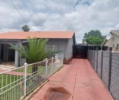 House for sale in Booysens