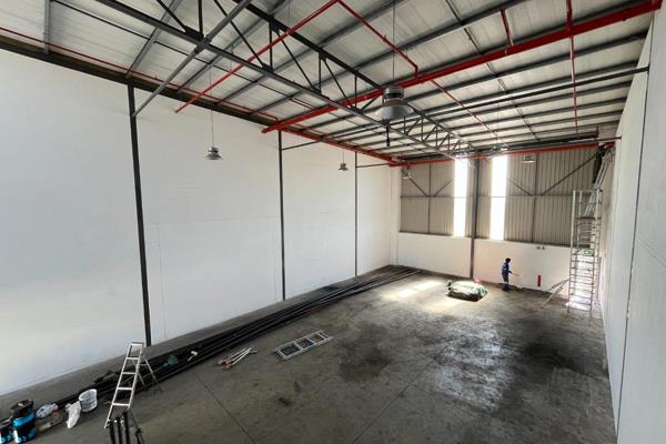 Whats unique?
• Double volume warehouse with overhead sprinklers.
• Very secure ...