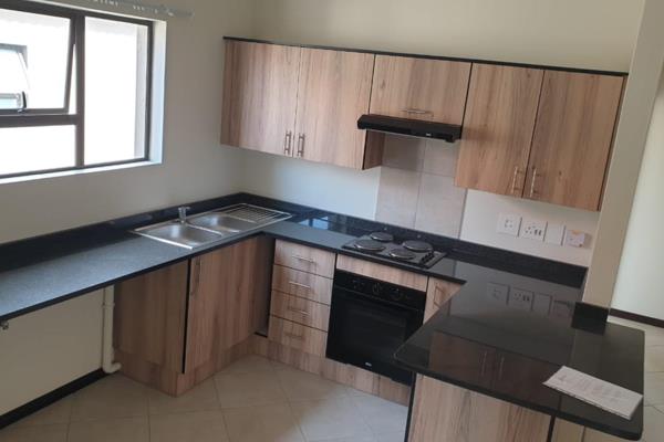 Secure, modern upstairs 2 beds and 2 baths

Closed with Aluminium windows and doors on ...