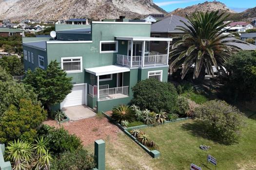 3 Bedroom House for sale in Pringle Bay