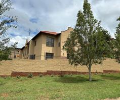 Apartment / Flat for sale in Azalea Park