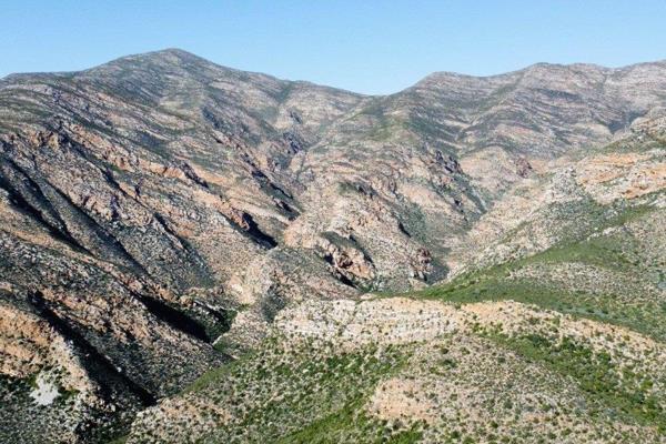 Nestled in the heart of the Karoo, this stunning vacant land offers a rare opportunity to own a piece of untouched wilderness in one of ...