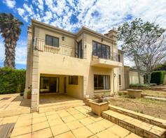 House for sale in Broadacres