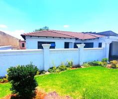 House for sale in Vosloorus Ext 25