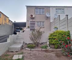 House for sale in Chatsworth Central