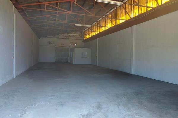 Warehouse for Sale - 250 sqm in Newcastle CBD (Light Industrial Area)

This 250 sqm warehouse is now available for sale in the heart of ...