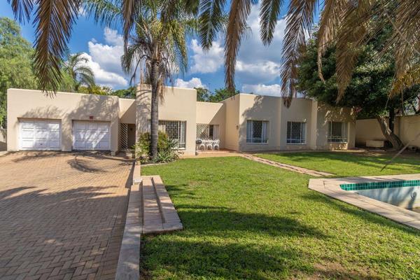 Welcome to Little Fourways Village, a peaceful and secure boomed off enclave within the ...