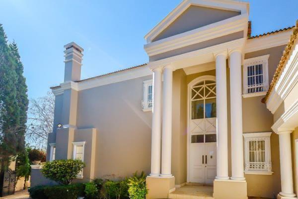 Enter the home into a large entrance hall with an exquisite large spiral staircase
This Neo classic designed home is  ultra luxurious  ...