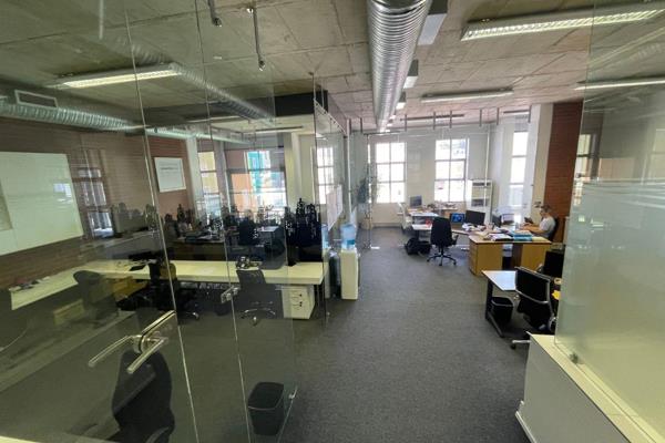 322sqm of modern office space is now available for sale in Rose Street Chambers, located ...