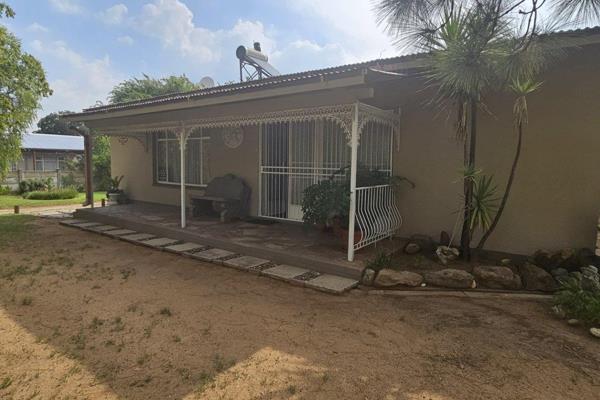 This charming 4-bedroom house in Morewag offers a spacious and comfortable living experience. Upon entering, you are greeted by an ...