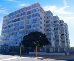 Apartment / Flat for sale in Mouille Point