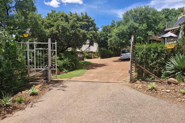 Discover this charming self-catering guest house nestled in the secluded Elandsfontein Ecopark, ideally situated between Pretoria West ...