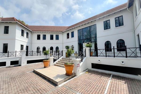 16 Jan Smuts presents an impressive main building, featuring 1925m2 of meticulously ...