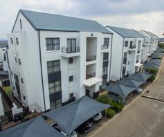 Townhouse for sale in Oakdene