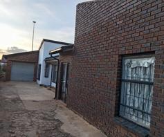 House for sale in Tembisa Central