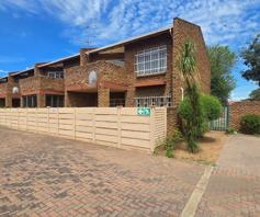 Townhouse for sale in Vanderbijlpark CE 1