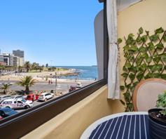 Apartment / Flat for sale in Mouille Point