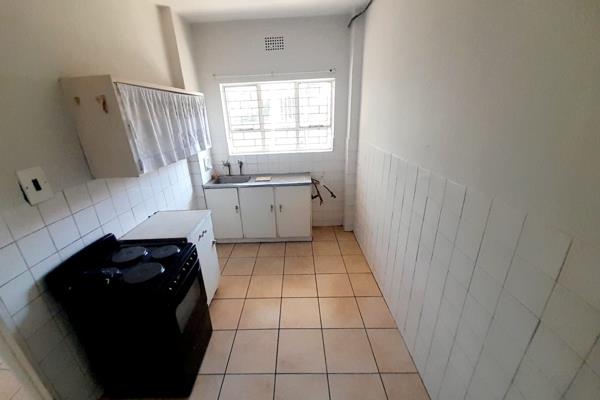 Vanderbijlpark

Ground floor flat

Beautiful 
 
Financial Planning:
R 600 000.00
+-r 6 193.00 (20 years)
+-r 5 713.00 (30 ...