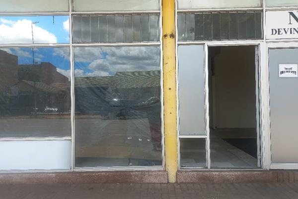 Retail space available in the heart of polokwane to open a restuarant, clothing store or even hair and beauty salon.