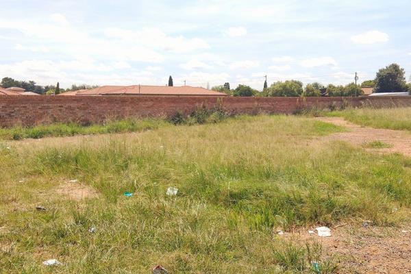 This vacant land is situated in a good area which is a walking distance to school, pre- ...