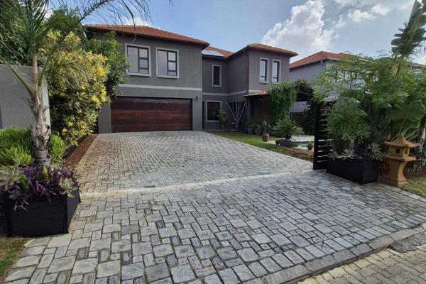 This double storey property is nestled in a well maintained &amp; 24 hr security estate close easy access to all the necessary ...