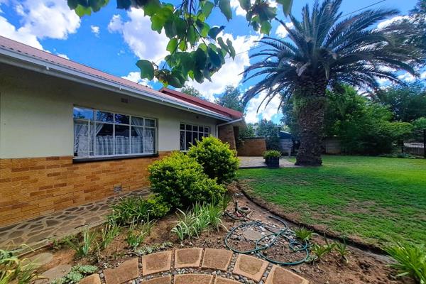 Family Haven in Bayswater: Spacious 5-Bedroom Home with Entertainer&#39;s Delight! 
*** SOLE MANDATE ***

Discover your dream family ...