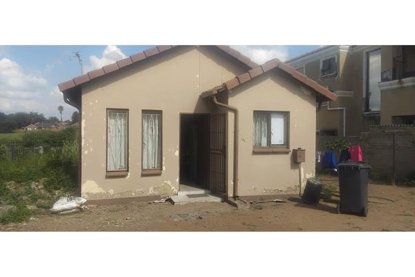 Stand alone 2 bedroom house available for rental at Norkem Park ext4.